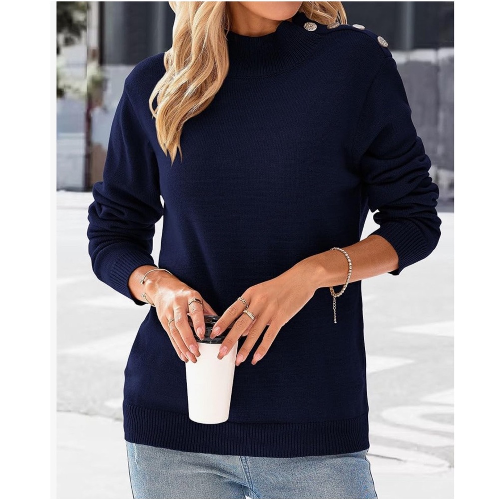 Amazon Kirundo Navy Button Mockneck medium